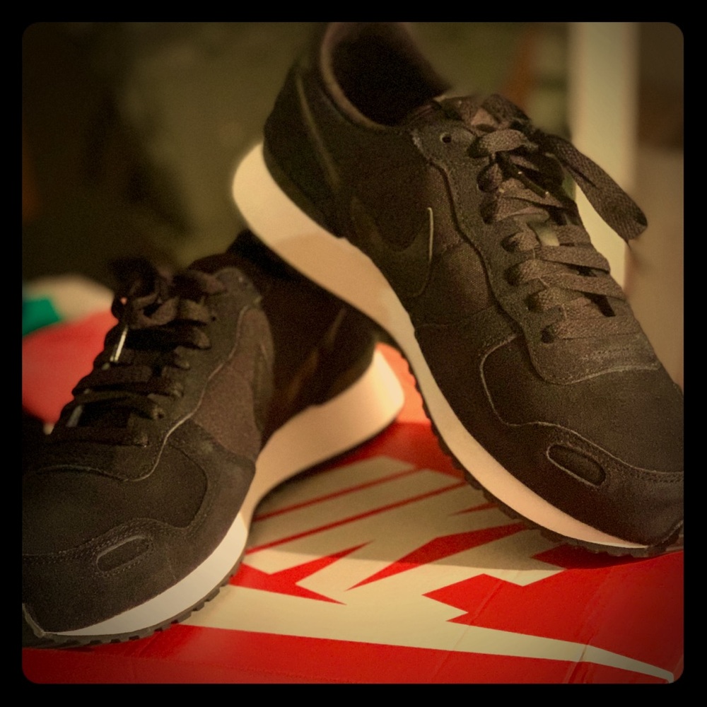 Nike Air Vortex men 10 women 11.5 NWT